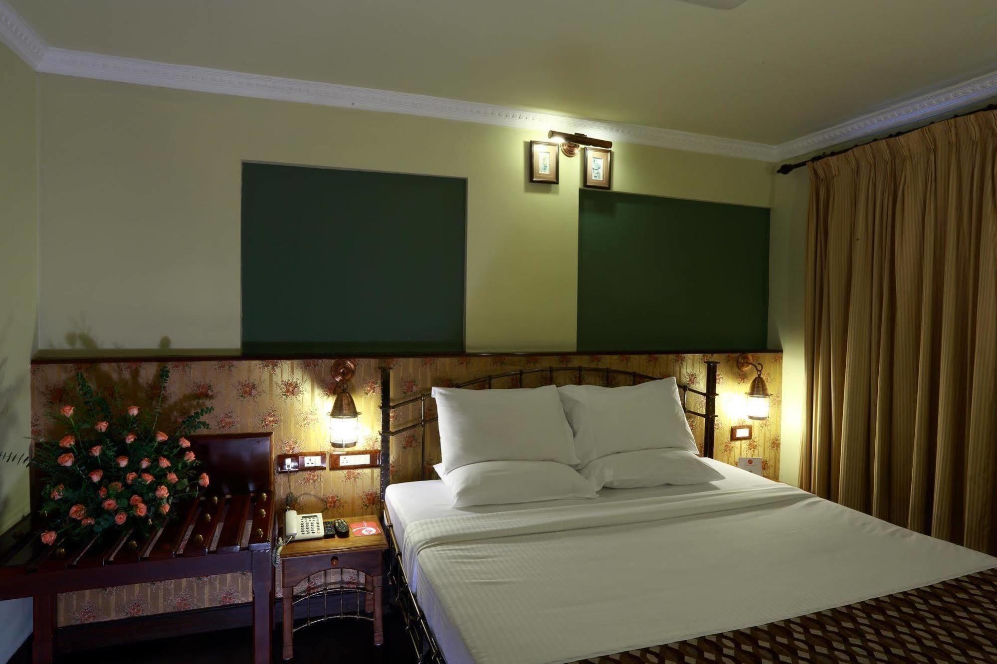 Travancore Court Kochi Exterior foto